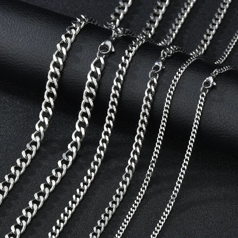 The Classic Curb Chain