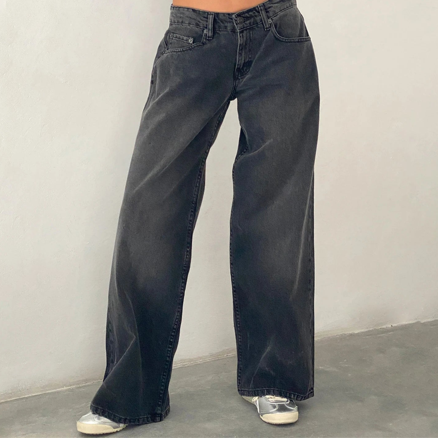 Low Rise Boyfriend Jean